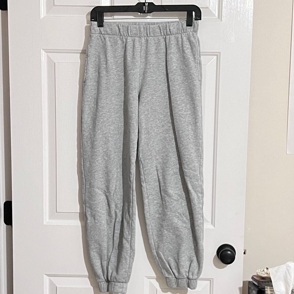 brandy melville grey sweat pants